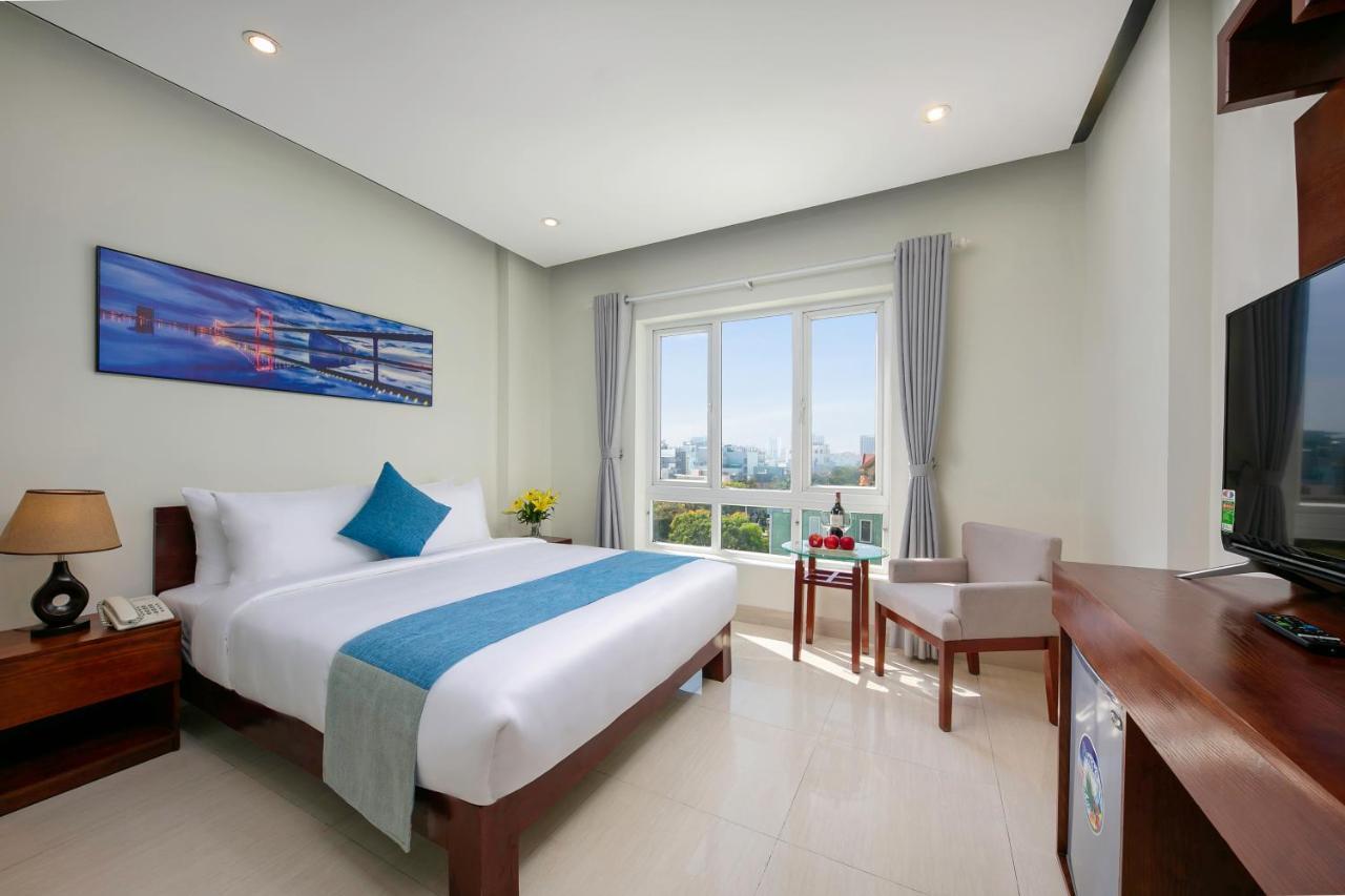 Gio Bien 2 Hotel By Thg Da Nang Exteriör bild